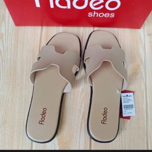sandal wanita terbaru/sandal selop cewek kekinian/sandal wanita termurah