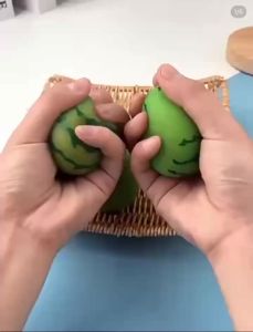 Color Changing Watermelon Squishy Slow Rising Stress Relief Fidget Toy Creative Vent Squeeze Decompression Toy