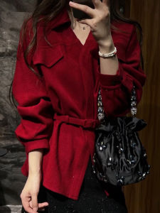 UYFY | Red Collar Long Sleeve Coat Elegant Stylish Loose Slimming Age Reducing Blazer