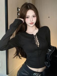 GUZILIAN | Slim Fit Long Sleeve Black T-Shirt Womens Spring Season Short Base Shirt Top V-neck Design Casual Comfortable Body Shape Enhancing