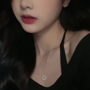 S925 Bạc vòng cổ đá khảm cho phụ nữ sang trọng bạc trang sức vòng cổ bạc khảm đá cá tính nữ trang sức cao cấp trang sức bạc fumin đá quý vòng cổ bạc tế vòng cổ điều chỉnh đá trang sức bạc khảm vòng cổ S925 bạc khảm đá cá tính vòng cổ trắng tinh