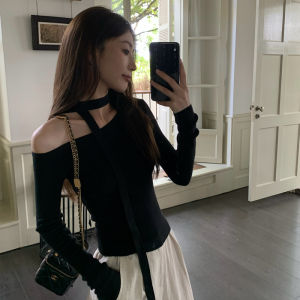 Black Knitted Long Sleeve Shoulder Bared Womens Sweater Spring Design Slimming Korean Style Commute Pure Color Fashionable Girl