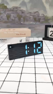LED digital alarm clock Intelligent voice temperature lamp dormitory bedside electronic alarm clock