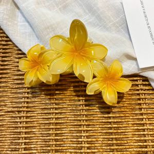 Dopamine Gradient Egg Flower Acrylic Shark Claws for Women Sweet Sea Conch Shark Clips Shell Hair Clip for Beach Vacation