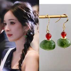 Yang Mi Earrings Vintage Green Chinese Style Ear Hook Earrings Matching 2024 New Arrival Female Niche Style Design Earrings