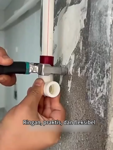 Mesin las plastik PPR rekayasa tenaga air alat ringan mesin las panas baterai litium isi ulang