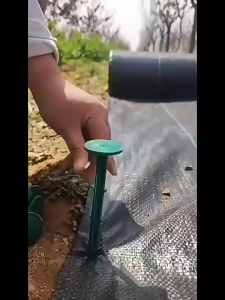 100pcs Premium Plastic Nails Garden Nail Weedmat Nail Pin Weed Control Paku Weedmat Penutup 防草布地钉