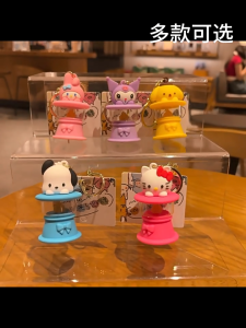 Lampu Sanrio Lucu Gantungan Kunci Tas Liontin / Kartun Keychains LED Gantungan Tas Boneka Light