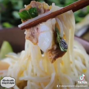 Mắm nêm Dì Cẩn Chai 500gr làm mắm thơm cà bún mắm nêm Hương Vị Miền Trung - Đặc sản Miền Trung Út Duyên