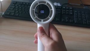 Mini Fan Portable Strong Wind USB Rechargeable Handheld Fan with Brushless Motor Digital-display 0-100 Gears Stepless Speed Regulation mini Handheld Electric Fan