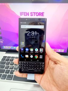 Blackberry KeyOne Ram 4/64GB Limited Edition ( Like New )