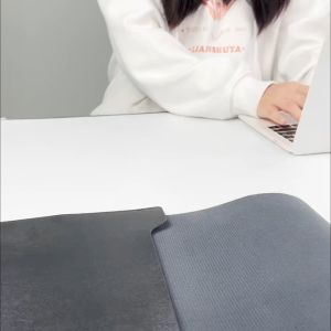 HT - Sarung Mac Book Air 13in Kulit - Leather Case Sleeve Mac Book 13 inci\\n\\n Apa itu Aksesoris MacBook Premium?\\n\\nAksesoris MacBook Premium adalah sejumlah barang tambahan yang dirancang untuk meningkatkan kenyamanan, perlindungan, dan estetika dari MacBook Anda. Salah satu contoh aksesoris ini adalah Case MacBook 13 inci, yang berfungsi sebagai pelindung tambahan untuk perangkat Anda.\\n\\n Bagaimana Mencari Case MacBook 13 inci Terbaik?\\n\\nUntuk mencari Case MacBook 13 inci terbaik, Anda harus mempertimbangkan beberapa faktor seperti material, desain, dan harga. Sarung MacBook Air Kulit adalah pilihan yang populer karena memberikan perlindungan tambahan dan tampilan yang elegan.\\n\\n Manfaat Sarung MacBook Air Kulit\\n\\nSarung MacBook Air Kulit memiliki beberapa manfaat, antara lain:\\n\\n- Perlindungan tambahan dari goresan dan benturan\\n- Desain yang elegan dan tahan lama\\n- Kenyamanan saat membawa MacBook Anda\\n\\n Mengapa Sarung Laptop Tahan Gores Penting?\\n\\nSarung laptop tahan gores sangat penting karena dapat melindungi perangkat Anda dari kerusakan fisik. Dengan menggunakan Sarung Laptop Berkualitas, Anda dapat yakin bahwa MacBook Anda tetap aman dan terlindungi.\\n\\n Cara Memilih Sarung Laptop Berkualitas\\n\\nUntuk memilih sarung laptop berkualitas, Anda harus memperhatikan beberapa faktor, seperti:\\n\\n- Material: Pilih material yang tahan lama dan mudah dibersihkan.\\n- Desain: Pilih desain yang cocok dengan gaya Anda dan memberikan perlindungan yang baik.\\n- Harga: Bandingkan harga dengan kualitas dan fitur yang ditawarkan.\\n\\n Kelebihan dan Kekurangan Sarung Laptop Tahan Gores\\n\\nKelebihan dari Sarung Laptop Tahan Gores:\\n\\n- Perlindungan tambahan dari goresan dan benturan\\n- Desain yang elegan dan tahan lama\\n- Meningkatkan estetika MacBook Anda\\n\\nKekurangan dari Sarung Laptop Tahan Gores:\\n\\n- Mungkin menambah bobot dan ukuran MacBook Anda\\n- Perawatan yang lebih intensif dibandingkan dengan sarung laptop lainnya\\n\\n Bagaimana Menjaga Aksesoris MacBook Anda?\\n\\nUntuk menjaga aksesoris MacBook Anda, Anda harus memperhatikan beberapa hal, seperti:\\n\\n- Membersihkan dan merawat Sarung MacBook Air Kulit secara teratur\\n- Menghindari kerusakan pada Sarung Laptop Tahan Gores\\n\\n Tips Membersihkan dan Merawat Sarung MacBook Air Kulit\\n\\nBerikut adalah beberapa tips untuk membersihkan dan merawat Sarung MacBook Air Kulit:\\n\\n- Gunakan kain lembut untuk membersihkan debu dan kotoran\\n- Jangan menggunakan bahan kimia yang keras atau pembersih beralkohol\\n- Simpan dalam tempat yang kering dan aman\\n\\n Menghindari Kerusakan pada Sarung Laptop Tahan Gores\\n\\nBerikut adalah beberapa cara untuk menghindari kerusakan pada Sarung Laptop Tahan Gores:\\n\\n- Hindari menumpuk barang berat di atas sarung laptop\\n- Jangan meletakkan sarung laptop di tempat yang panas atau lembab\\n- Gunakan dengan hati-hati saat membawa MacBook Anda\n}