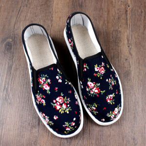 รองเท้าผ้าปักลายดอกไม้สไตล์ปักกิ่งโบราณสำหรับผู้ชาย รองเท้าทำงานระบายอากาศได้ดี น้ำหนักเบา สีดำ ฤดูร้อน รองเท้าสวมสบาย