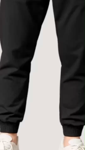 กางเกงวอร์มขายาวจั๊ม แฟชั่นผู้ชาย | สีดำล้วน | ผ้าวอร์มรู | ระบายอากาศได้ดี