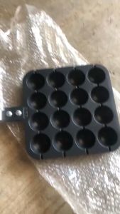 HP302กระทะทอด ไข่นกกระทา ขนาด 16หลุม แถมฟรีไม้เสียบอย่างดี 4อัน ส่งจากประเทศไทย