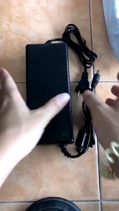 อะแดปเตอร์อะแดปเตอร์ชาร์จแบตเตอรี่ 24V 10A แหล่งจ่ายไฟเฉพาะเครื่องขยายเสียงสําหรับ HT21 TB21 AS21