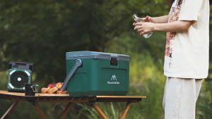 Mountainhike 16L กลางแจ้งฉนวนตู้แช่แข็งแบบพกพาตั้งแคมป์ ถังน้ำแข็งแคมป์ปิ้ง รักษาความสด