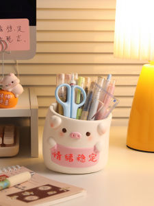 Cute Pig Paperweight Office Desktop Decoration Creative Gift for Girls Practical Resin Craft Animal Theme Desk Accessories
