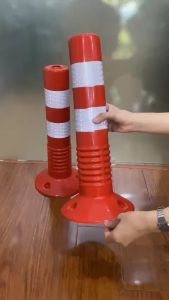 Trụ dẻo phân làn phản quang nhựa PU cao 45cm tiêu chuẩn CE