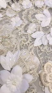 1pair 3D Sewing Flower Patch Border Bridal Lace Patch Applique Wedding Cloth DIY Embroidery lace Pearl Beads cream white