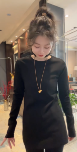Fashionable Versatile Womens round Neck Long Sleeve T-shirt Mid-Length Base Layer Top Casual Style Spring Season Wear