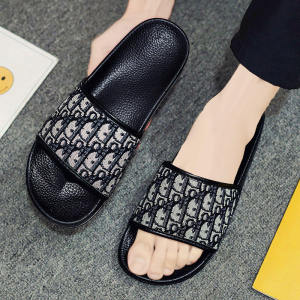Summer Trendy Mens Sandals Anti-Slip Beach Slippers Casual Breathable Flat Heel EVA Upgraded Version of Slippers for Men
