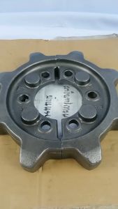 เฟืองขับตีนตะขาบ DC60 DC70H DC70G DC95GM สะเตอ สเตอร์ (492-1649-0) อะไหล่รถเกี่ยว ยี่ห้อ ผมู๊ ผลิตภัณฑ์เล็กๆ ราคาเสร็จสิ้น