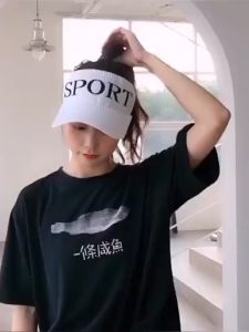 Topi Letter SPORT: Topi Golf & Senam Wanita