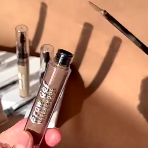 Double-end Eyebrow Cream Gel With Brush 2 IN 1 Pomade Brow Pencil Long-lasting & Waterproof Brow Makeup Brow Stamp Tool