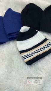 Peci Rajut Tebal Murah Ukuran All Size Dewasa Warna Putih Hitam Motif Untuk Oleh-oleh Haji Umroh
