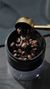Faber Wireless 100G Coffee Grinder | RETRO-BLACK FCG P6015 (USB Pengisar Biji Kopi)