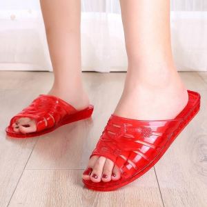 Vintage Crystal Flat Bottom Slippers Home Wear Anti-Slip Soft Bottom Sandals Womens Summer Bathing Slippers Comfortable EVA