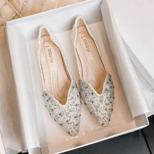 MIVA | Pointed Flat Shoes Women Spring New Crystal Embellished Soft Elegance Large Size