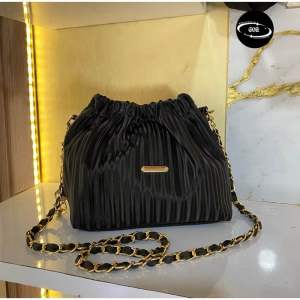 Tas Bahu Kerut Wanita Terbaru Bahan Nylon