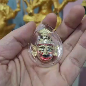 MẶT DÂY CHUYỀN TRANG TRÍ LERSI MANG THEO BÊN NGƯỜI TẠO CẢM GIÁC BÌNH YÊN