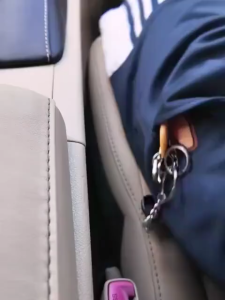 Sepasang Karet Penutup Celah Jok Mobil Anti Drop Car Seat Strips Gap Filler