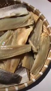 NẠC KHÔ CÁ DỨA - 3  NẮNG -Thịt dày - thơm Mỡ vừa béo béo Vị vừa