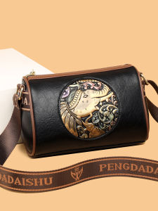 Fashionable Soft Leather Boston Bag Single Shoulder Crossbody Bag Womens Bag Casual Style Zipper Closure Pillow Shape