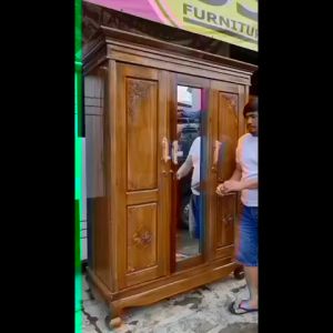 Lemari Baju Kayu 3 Pintu: Desain Lemari Pakaian & Hijab Modern
