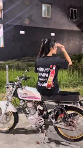 Kaos MINUM GAPAPA NGANGGUR JANGANkaos distro kata-kata bisa di pakai pria dan wanita bahan cotton combet