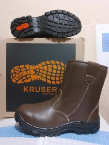 sepatu safety kruser