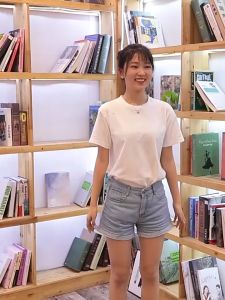 ตุ๊กตาหมอนกล้วย น่ารัก น่ากอดเป็นหมอนข้าง หมอนหนุน ของเล่น ของใช้ ของขวัญ /สัมผัสนุ่มนิ่มsize 355070 cm