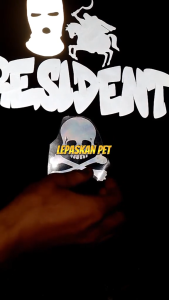 Label Stiker Nama Logo Sablon Menyala Reflektif Hologram Glow in the dark Custom Untuk Di kain Kaos Sablon Setrika custom Nama