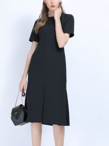 Elegant plus Size Spring Summer Black Dress High Waist A-Line Skirt Zipper Closure Womens Fashion Straight Cut Midi Dress