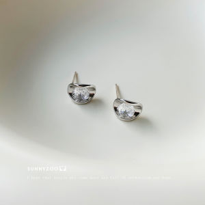 Mini Bean Zircon Earrings Dual Tone Gold And Silver Design Unique Ear Jewelry Fashionable Alloy Silver Plated Gold Plated