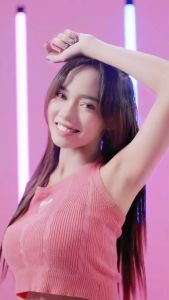 Vivelle Body Spray Deodorant Perfumed With Anti Bacterial 150ml