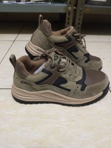 Sepatu Safety Sporty 130RE Ujung Besi Anti Paku Anti Tusukan Anti selip