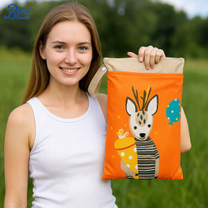 1pc Dual Pocket Reusable Wet Bag Animal Print Design with Renewable Fabric Leak-Resistant Wet Dry Bag for Swim & Diapers
