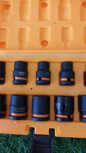 INGCO 10 PCS 1/2 DR. IMPACT SOCKET SET | HKISSD12101 | TOOLS R TOYS | ING-HANDTOOLS