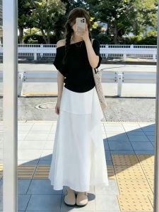 Ge·an·fei | New Fashion OOTD Short Sleeve T-Shirt and Skirt Set